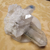 Large quartz cluster